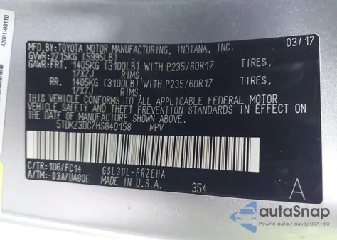 2017 Toyota Sienna Le 8 Passenger z USA, uszkodzony, nr VIN 5TDKZ3DC7HS840158